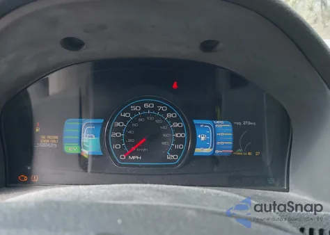 2010 Ford Fusion Hybrid z USA, uszkodzony, nr VIN 3FADP0L32AR234232